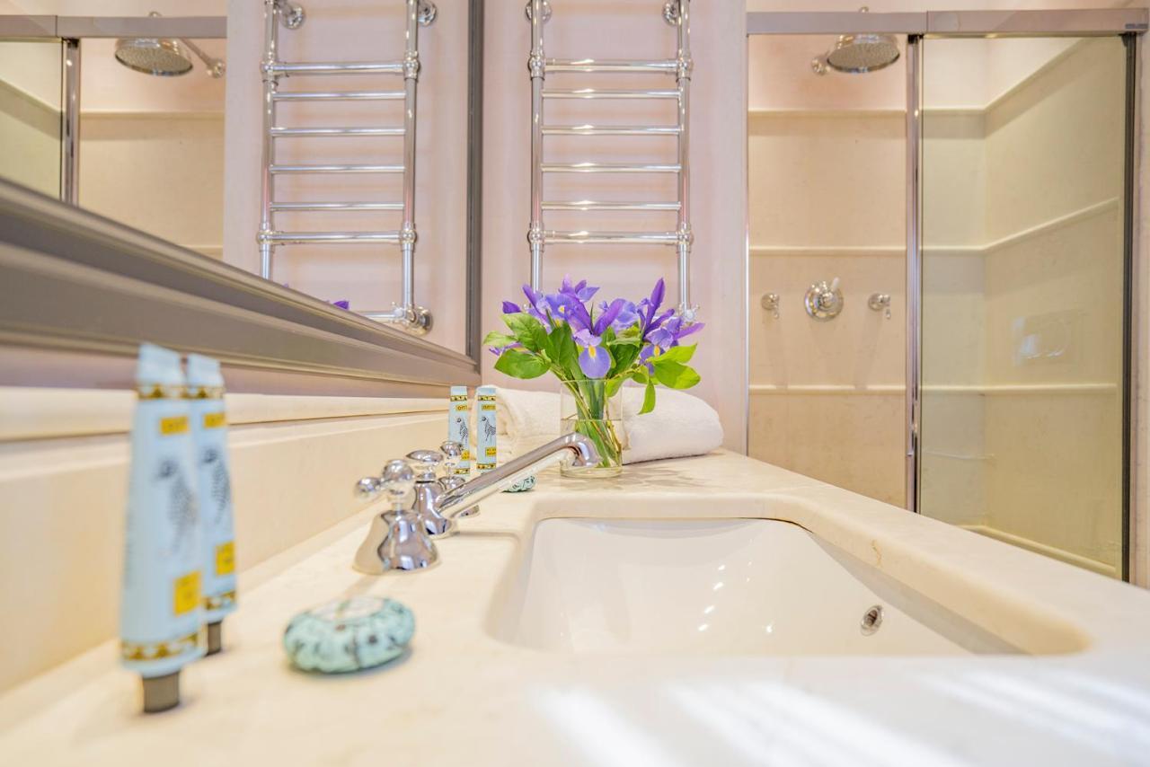 Ca' Grassi 2 Charming Balcony Apartman Velence Kültér fotó